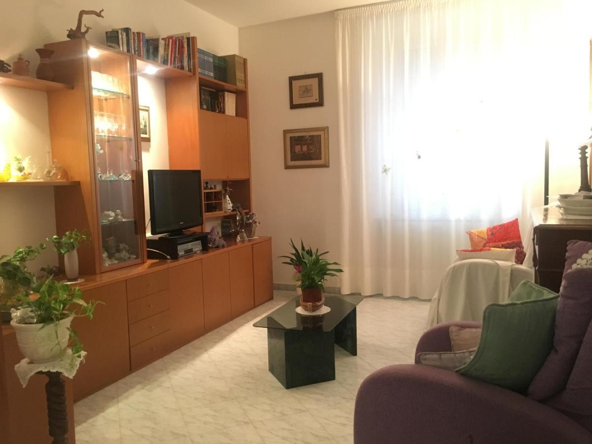 Anne Marie Sweet Home Ліворно Екстер'єр фото