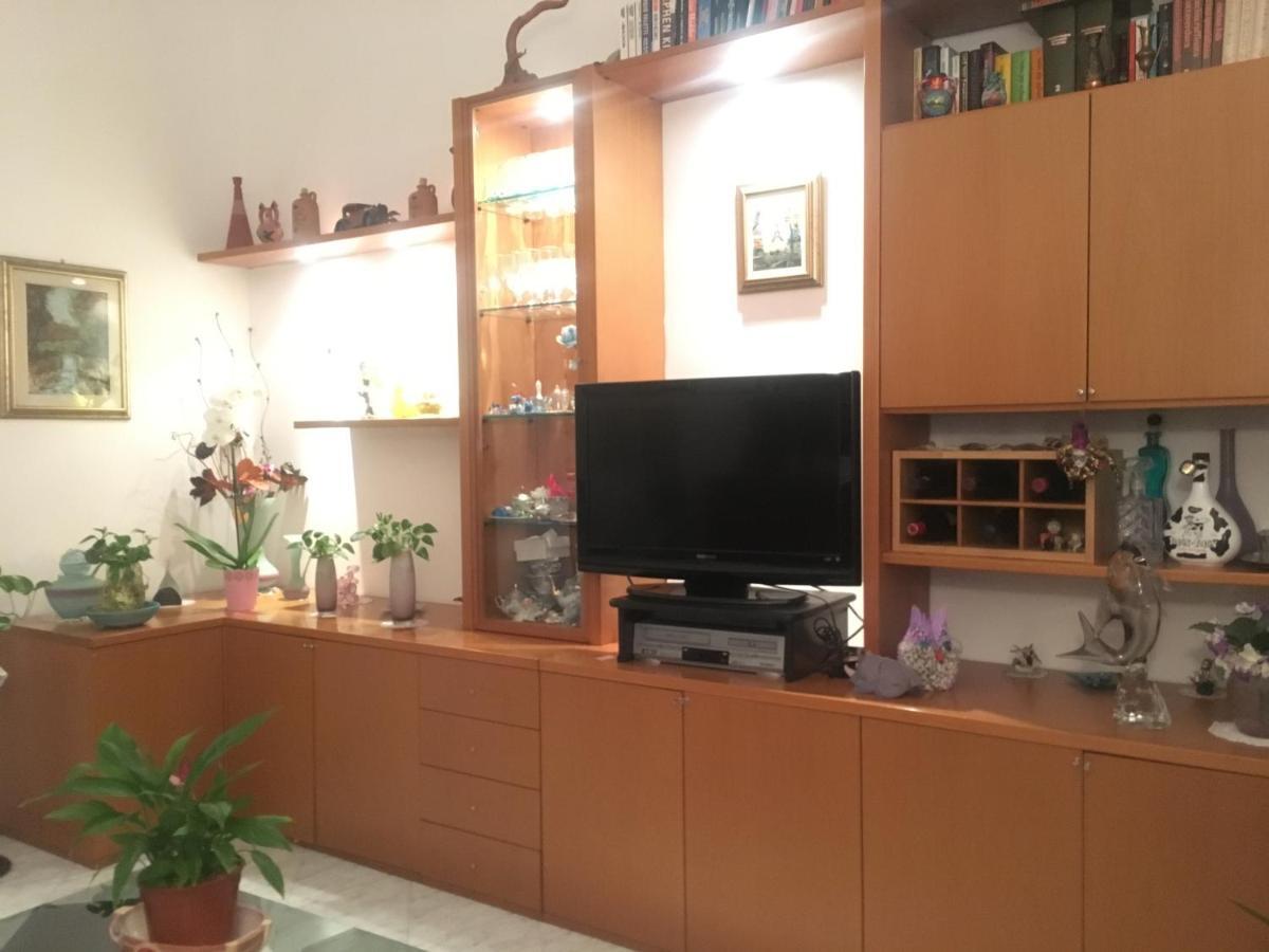 Anne Marie Sweet Home Ліворно Екстер'єр фото